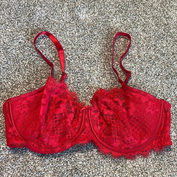Victoria Secret Push Up Without Padding Red Lace Bra - Picture 1 of 3